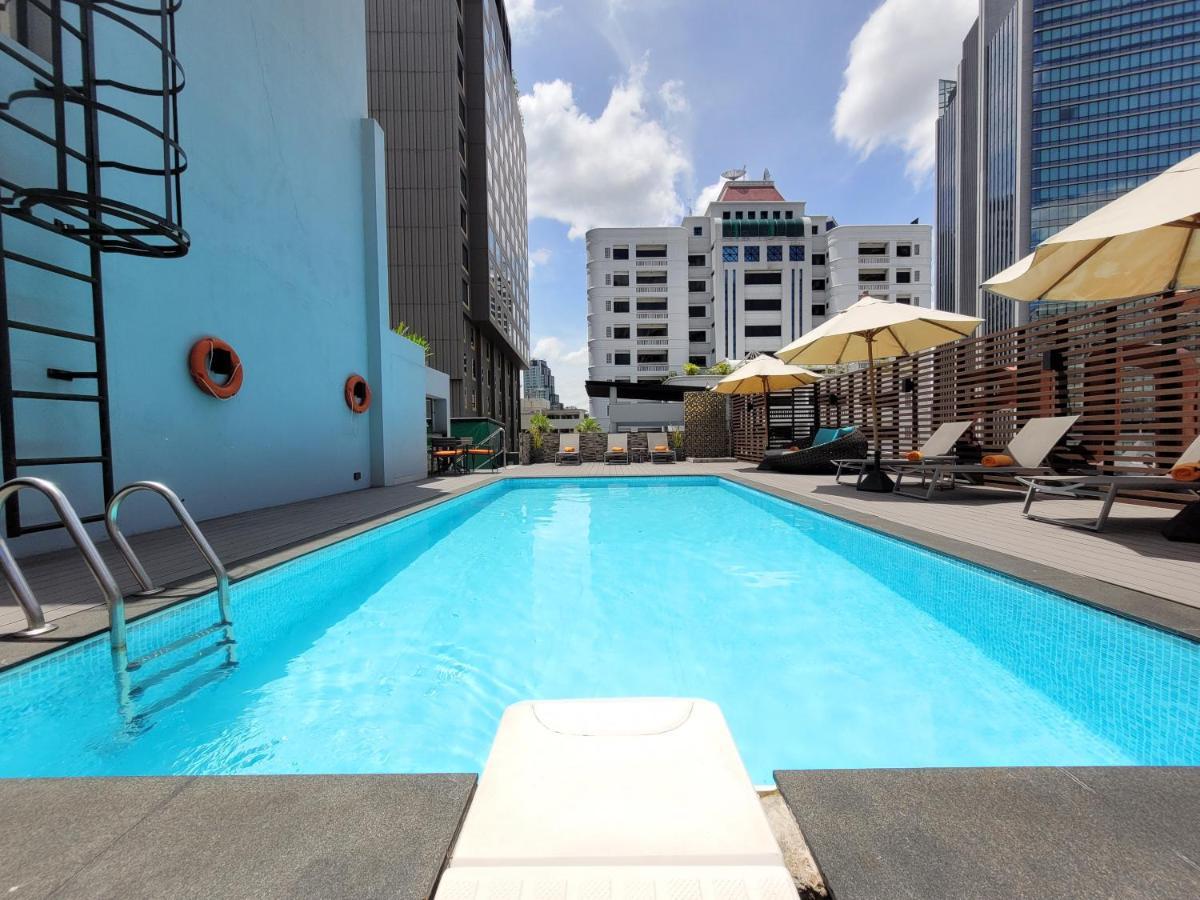 Citrus Suites Sukhumvit 6 By Compass Hospitality Bangkok Bagian luar foto