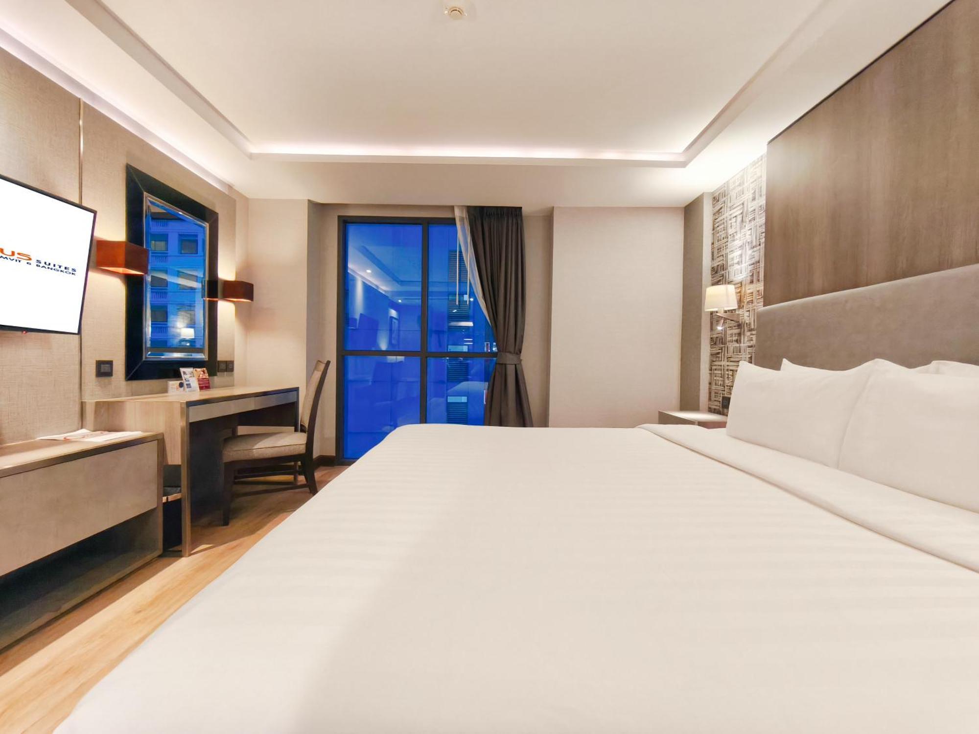 Citrus Suites Sukhumvit 6 By Compass Hospitality Bangkok Bagian luar foto